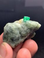 Magnificent 143.70ct Emerald Specimen: A Rare Gem from Swat - Image 6