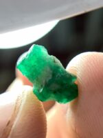 2.72ct Swat Emerald Crystal – A Sleek Natural Gem - Image 6