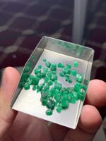 19.15 ct Swat Emerald Rough Lot – Authentic Green Crystals from Pakistan - Image 7