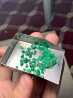 19.15 ct Swat Emerald Rough Lot – Authentic Green Crystals from Pakistan - Image 10