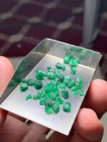 16.55 ct Swat Emerald Rough Lot – Natural Green Crystals from Pakistan - Image 5