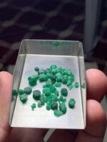 16.55 ct Swat Emerald Rough Lot – Natural Green Crystals from Pakistan - Image 6