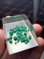 16.55 ct Swat Emerald Rough Lot – Natural Green Crystals from Pakistan - Image 10