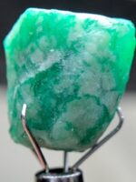 13.00ct Swat Emerald Crystal: Raw Power in 13x12x9mm - Image 10