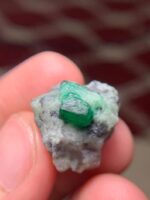 27 Carat Emerald Specimen from Swat – Robust and Well-Balanced Himalayan Crystal - Image 13
