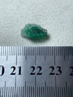 Linear Beauty: 4.31 ct Swat Emerald Crystal with Striking Natural Form - Image 8