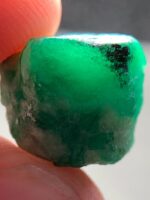 A Rare Natural Treasure: 18.65ct Emerald Crystal from Swat - Image 7