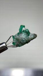 6ct Swat Emerald Specimen  (15.04 × 11.45 × 6.87 mm) - Image 2