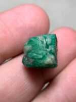 A Rare Natural Treasure: 18.65ct Emerald Crystal from Swat - Image 9