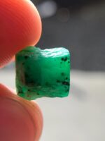 Pure Elegance in Green: 6.95ct Emerald Crystal from Swat - Image 10