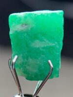Vibrant and Untouched – 7.14ct Emerald Crystal from Swat - Image 4