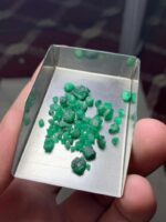 16.90 ct Swat Emerald Rough Lot – A Collection of Untouched Green Treasures - Image 7