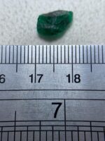 Radiant Simplicity: 1.81ct Emerald Crystal from Swat Valley - Image 8