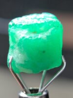 Small in Size, Rich in Beauty: 4.76ct Emerald Crystal from Swat - Image 3