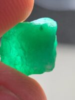 Small in Size, Rich in Beauty: 4.76ct Emerald Crystal from Swat - Image 7