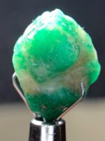 9.23ct Swat Emerald Crystal – Natural Green Gemstone, Pakistan - Image 4