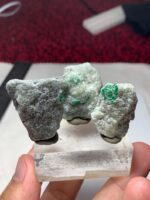 160.67ct Swat Emerald Specimen (33x25x12mm): A Striking Natural Crystal from Pakistan’s Emerald Valley - Image 9