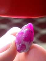 20.90 ct Afghan Ruby Crystal – Well-Balanced Natural Formation with Strong Faceting Potential - Image 11