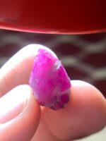 20.90 ct Afghan Ruby Crystal – Well-Balanced Natural Formation with Strong Faceting Potential - Image 6