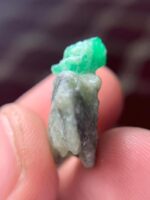 A 20.33ct Swat Emerald Specimen: Compact, Balanced, and Naturally Striking - Image 6