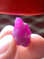 20.90 ct Afghan Ruby Crystal – Well-Balanced Natural Formation with Strong Faceting Potential - Image 7