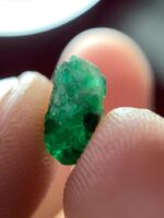 A Glimpse into the Green: 1.95 Carat Emerald Crystal from Swat Valley - Image 8