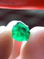 The Charm of a 1.00 ct Panjshir Emerald Crystal - Image 3