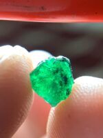 The Charm of a 1.00 ct Panjshir Emerald Crystal - Image 7