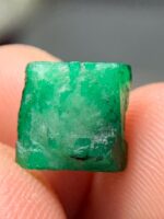 4.93ct Emerald Crystal from Swat: Natural Beauty in  8.83 x 8.85 x 6.41mm - Image 8