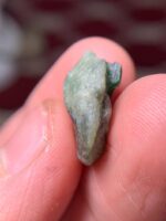 A Compact Treasure of Swat Valley: The 13.29-Carat Emerald Specimen - Image 5