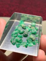 Natural Emerald Crystals: 28.90ct Lot from the Heart of Swat - Image 9