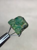 11.50 Carat Afghan Emerald Crystal: Panjshir Gemstone - Image 7