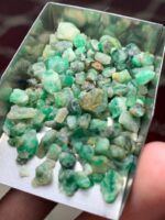 A Rare 78.75-Carat Rough Emerald from Swat - Image 12