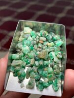 A Rare 78.75-Carat Rough Emerald from Swat - Image 5