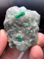Monumental 340ct Emerald Specimen from Swat Valley - Image 2