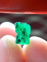 Hidden Depths: 3.35 Carat Swat Emerald Crystal - Image 15