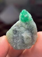 29.90 ct Natural Emerald Specimen – Swat Region - Image 7
