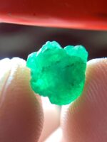 2.56 Ct Swat Emerald Crystal – Compact Symmetry with Natural Balance - Image 2