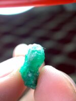 Discover the Timeless Beauty of an 8.00 Ct Emerald Crystal - Image 12