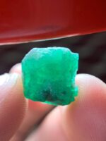 Discover the Timeless Beauty of an 8.00 Ct Emerald Crystal - Image 7