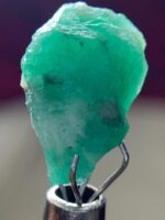 6.51ct Swat Emerald Crystal (14x9x7mm) – Untreated Natural Green Gem from Pakistan - Image 2
