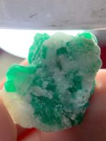 Rare 47.53ct Emerald Specimen from Swat – A Striking Crystal of Natural Elegance (26x21x15mm) - Image 7