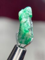 5.42ct Swat Valley Emerald Crystal – Natural Deep Green Gemstone - Image 4
