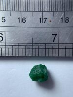 4.08ct Swat Emerald Crystal: A Balanced Gem of Rich Color and Natural Clarity - Image 8