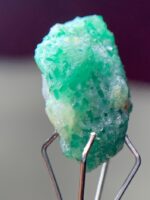 5.900ct Swat Emerald Crystal – Bold and Brilliant Natural Formation (13.83 x 9.64 x 8.13mm) - Image 7