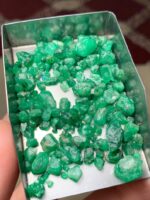 62.30 Carat Swat Emerald Rough Lot – Natural Uncut Gemstone (8.74 × 8.26 × 6.44 mm) - Image 6