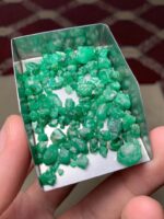62.30 Carat Swat Emerald Rough Lot – Natural Uncut Gemstone (8.74 × 8.26 × 6.44 mm) - Image 8