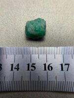 Irregular Elegance: 12.56 ct Emerald Crystal from Swat Valley - Image 8