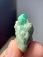 60.55ct Swat Emerald Specimen – Striking Natural Crystal (33.67 x 20.50 x 16.75mm) - Image 5
