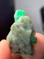 60.55ct Swat Emerald Specimen – Striking Natural Crystal (33.67 x 20.50 x 16.75mm) - Image 10